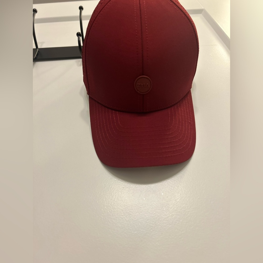 Zyia Active Vortex Snapback Maroon Hat - image 2
